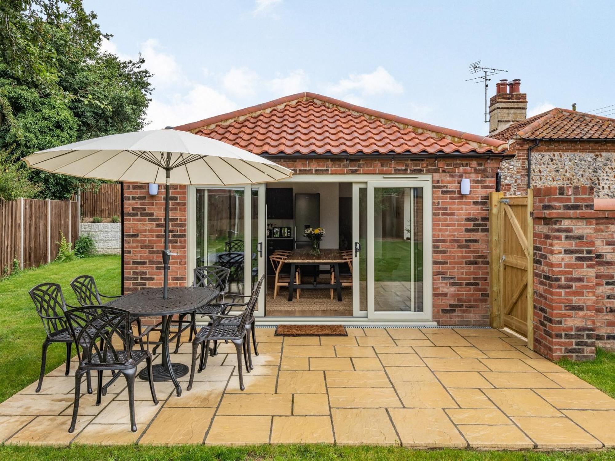 Clematis Cottage Thorpe Market Exterior photo